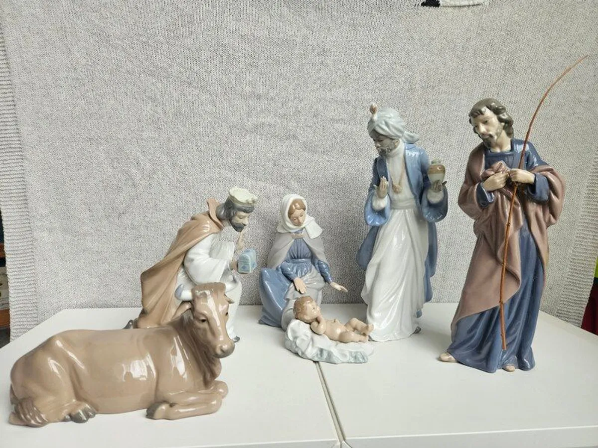 Vintage Nao by Lladro Nativity Set - Image 1
