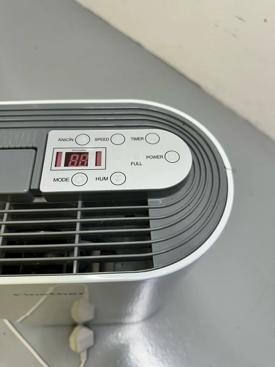Dehumidifire - Image 3