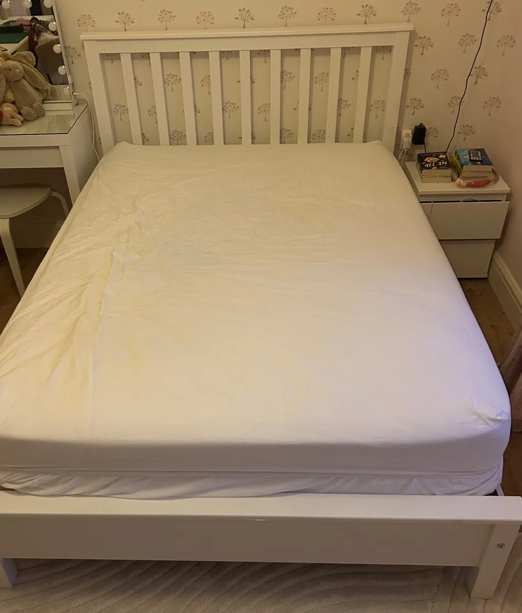 Double Bed Bedframe - Image 4