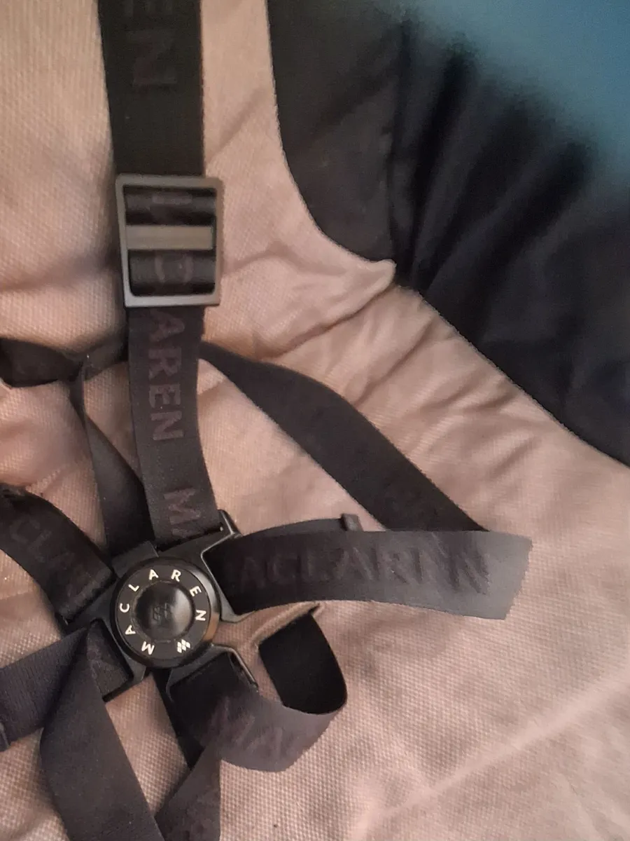 Maclaren stroller - Image 3