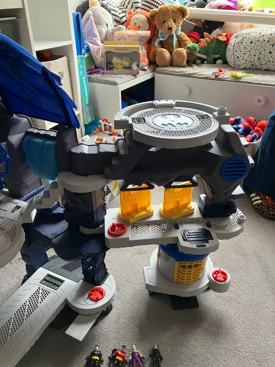 Batman Cave - Image 3