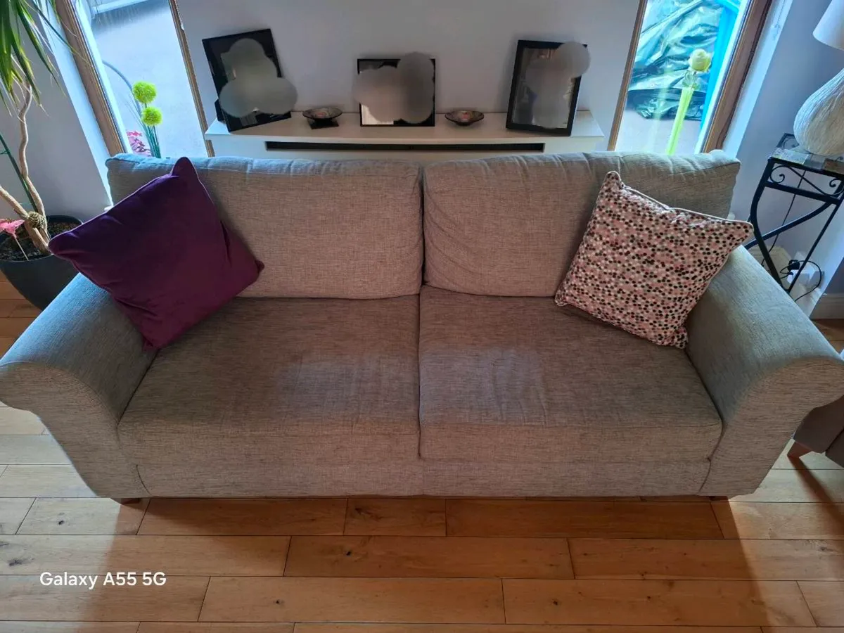 3 and 2 seater sofa - Image 1