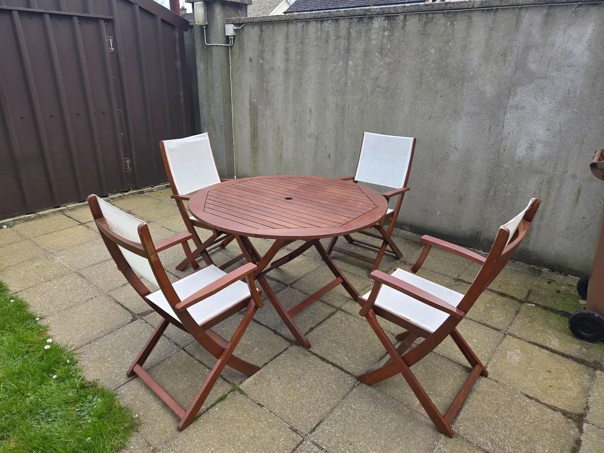 Garden Furniture - Image 1