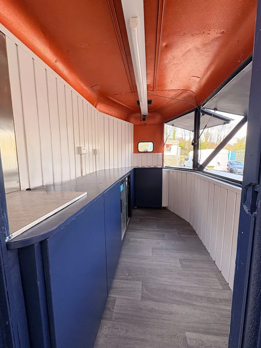 Food trailer - Image 2