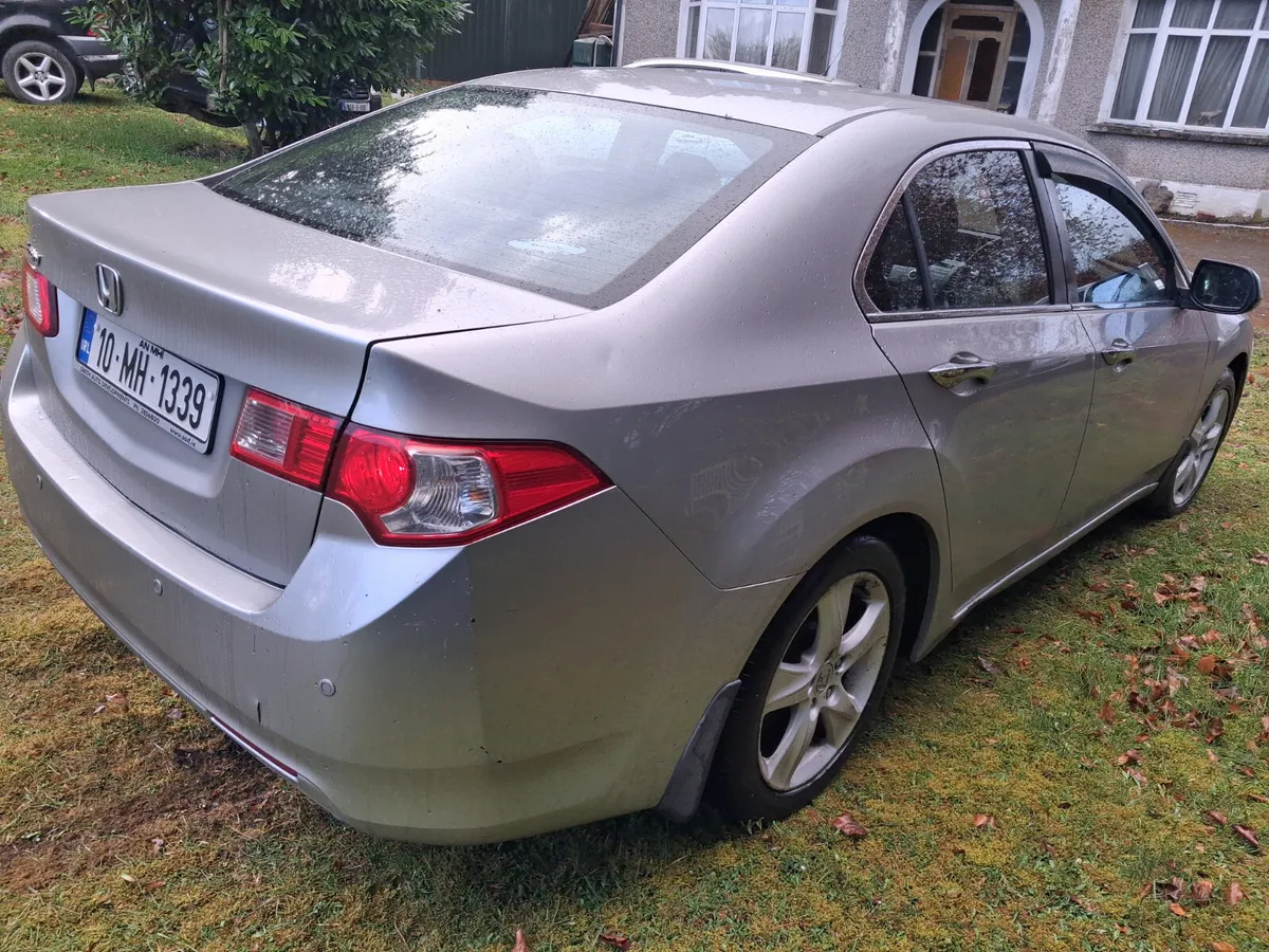 2010 Honda Accord Automatic Parts - Image 4