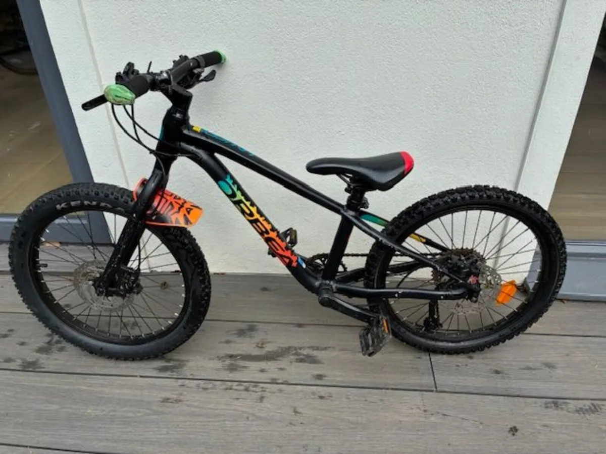 Kids bike - Image 1