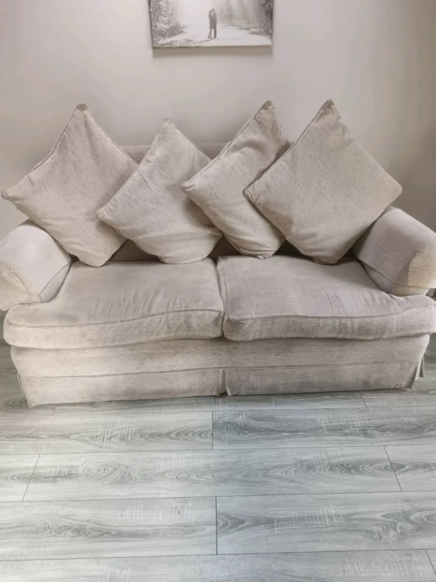 3 piece sofa - Image 4