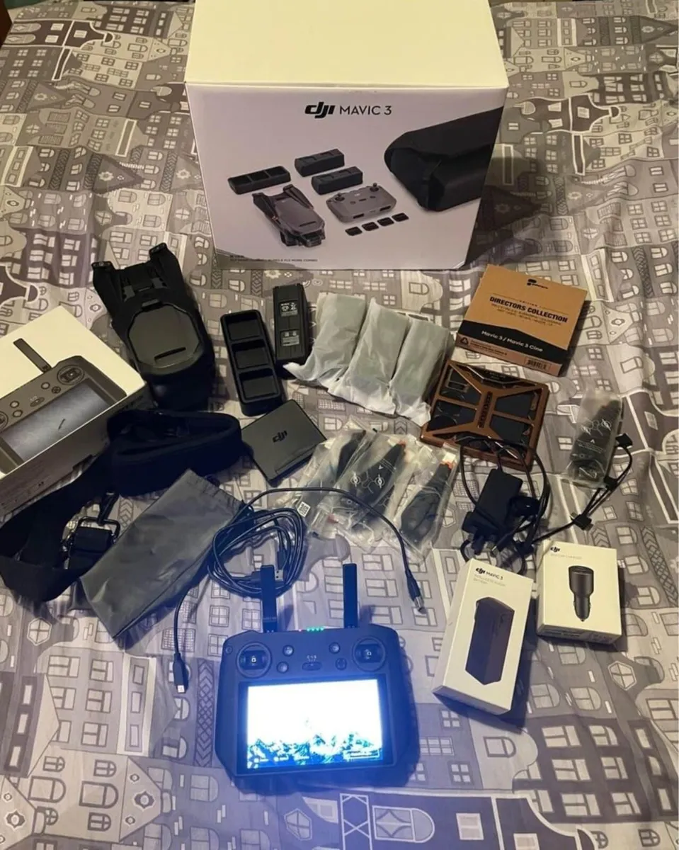 Dji Mavic 3 Fly more combo with RC Pro controller - Image 1