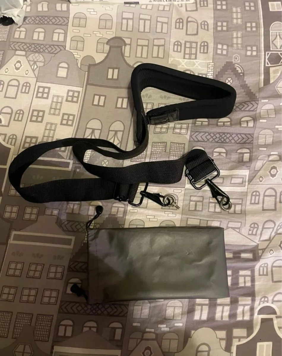 Dji Mavic 3 Fly more combo with RC Pro controller - Image 3