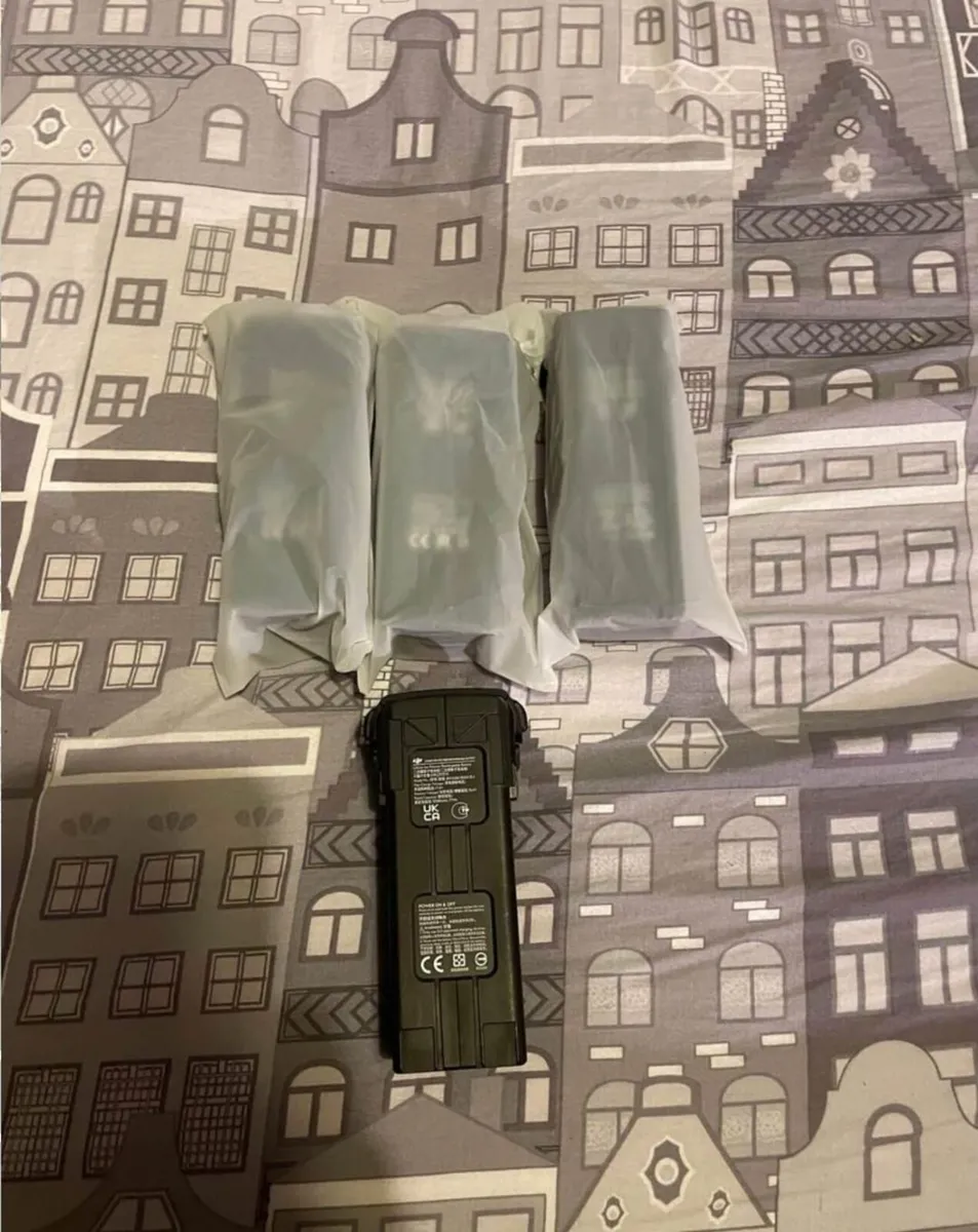 Dji Mavic 3 Fly more combo with RC Pro controller - Image 4