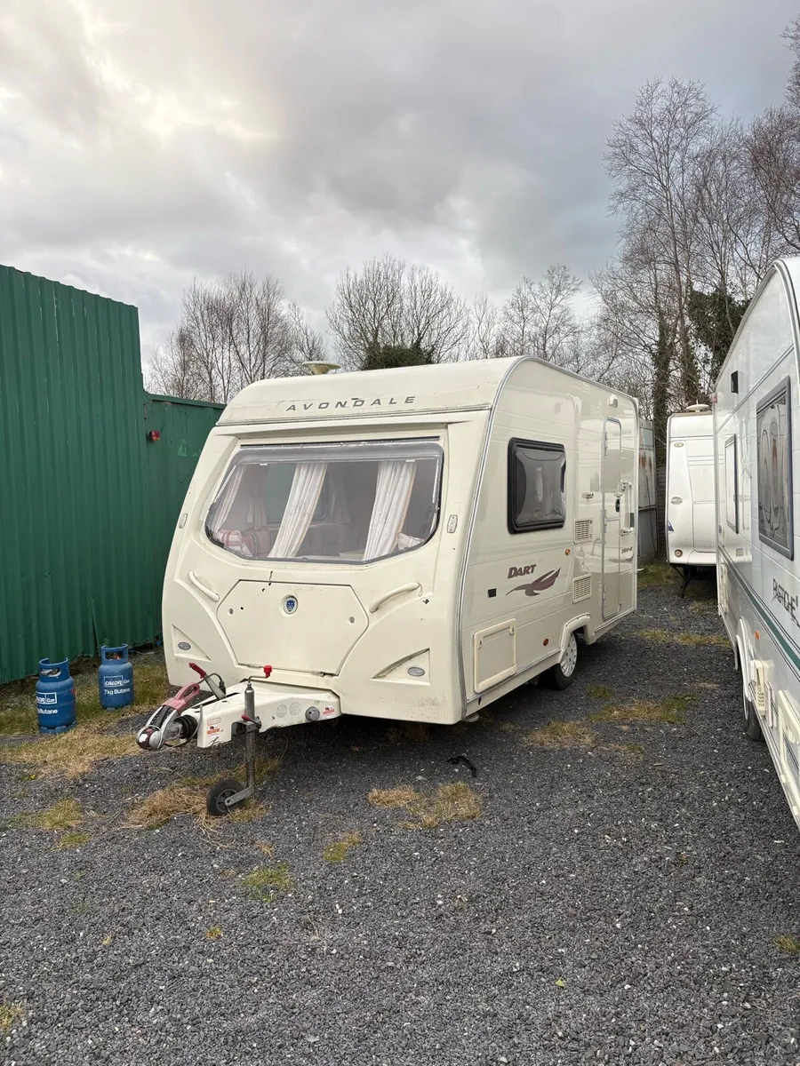 2008 Avondale 750kg 2 berth caravan - Image 1