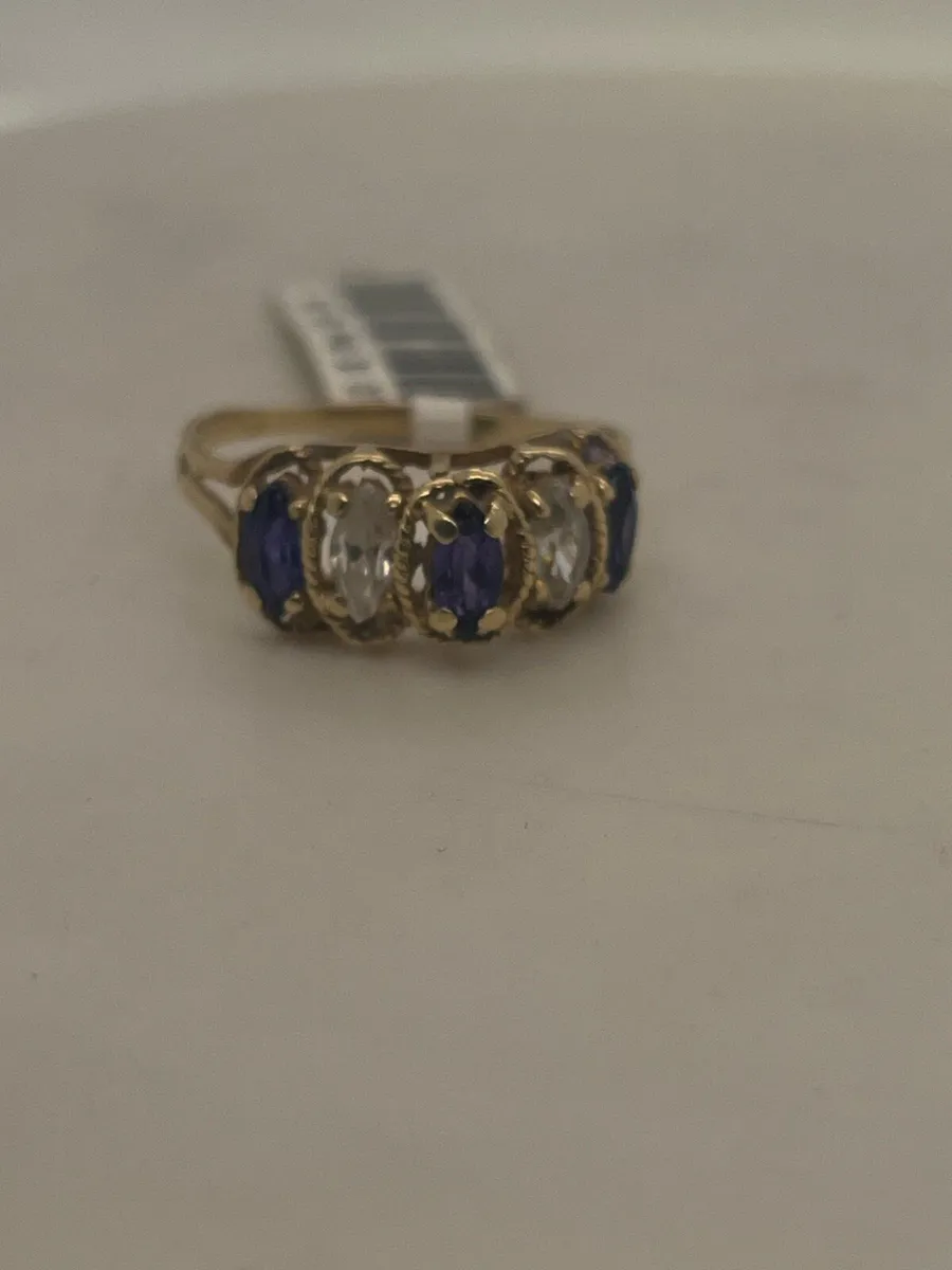 10k gold purple stone cz ring. - Image 2