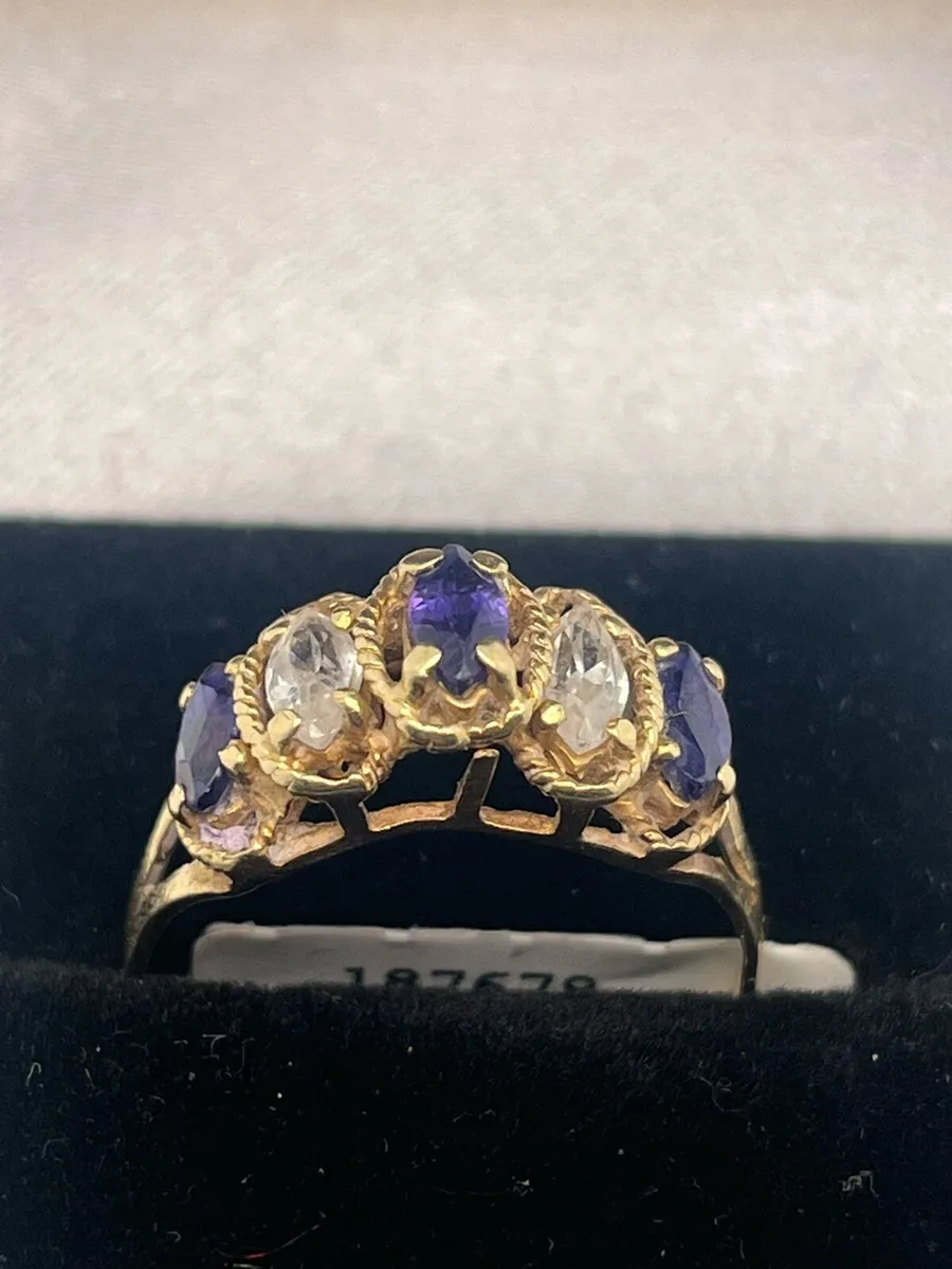 10k gold purple stone cz ring. - Image 1