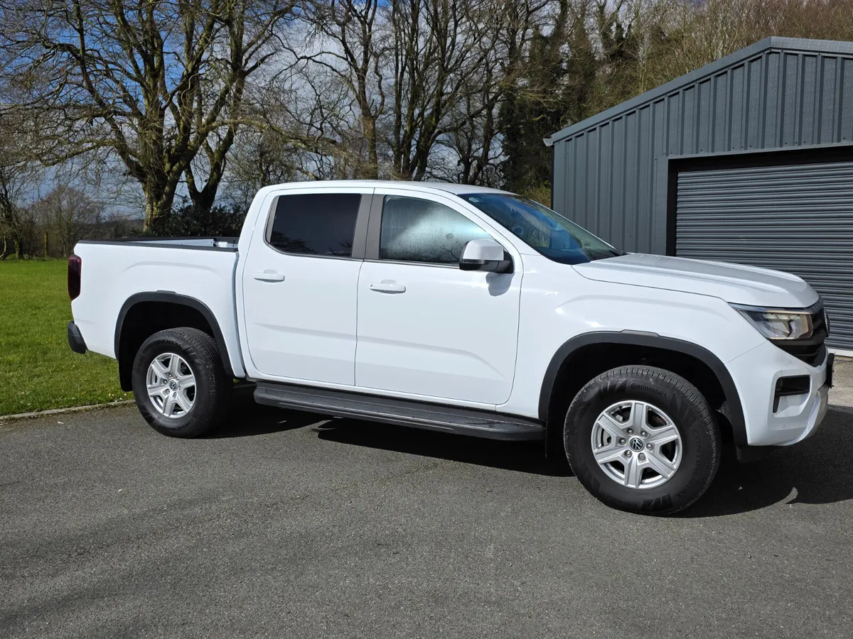 2025 VOLKSWAGEN AMAROK 2.0 TDI AUTO - Image 2