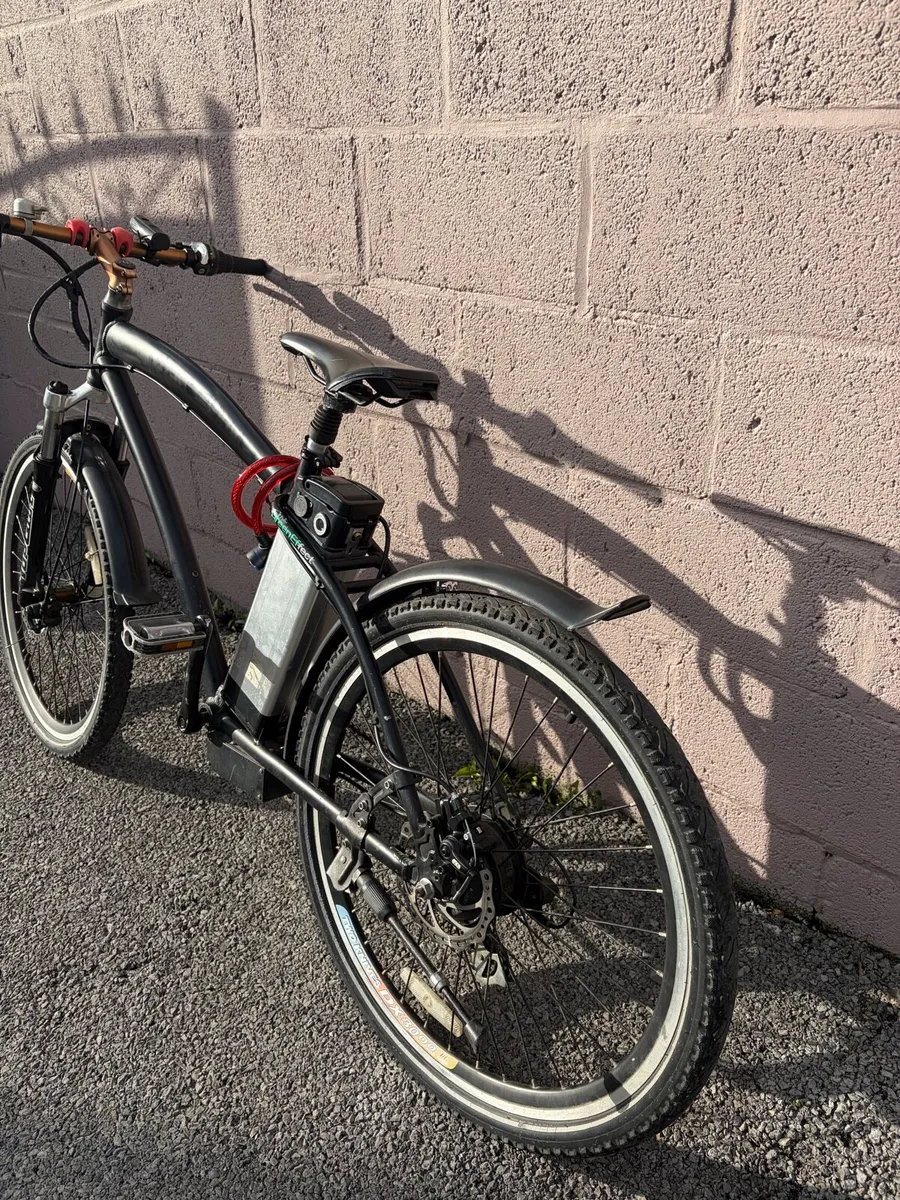 Electric bike - Image 2