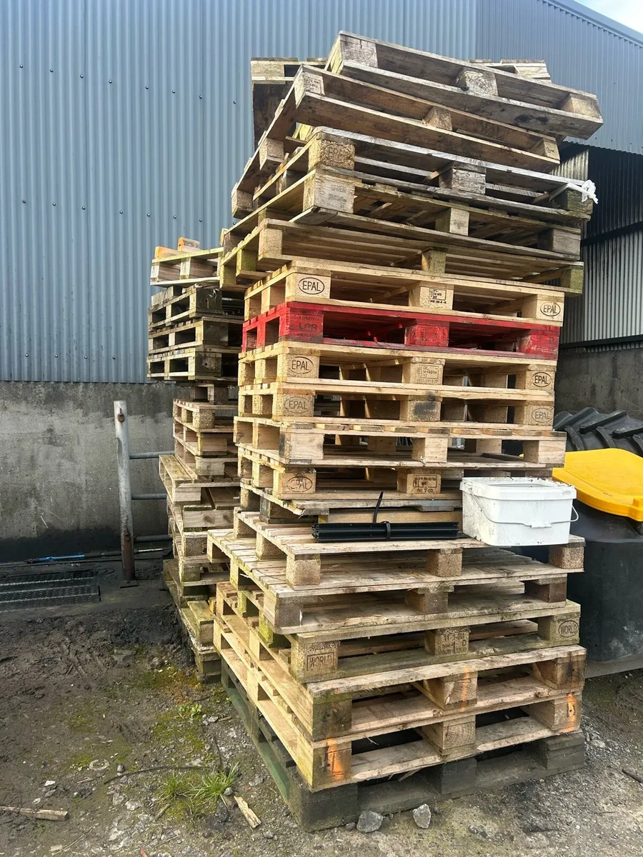 Pallets - Image 2