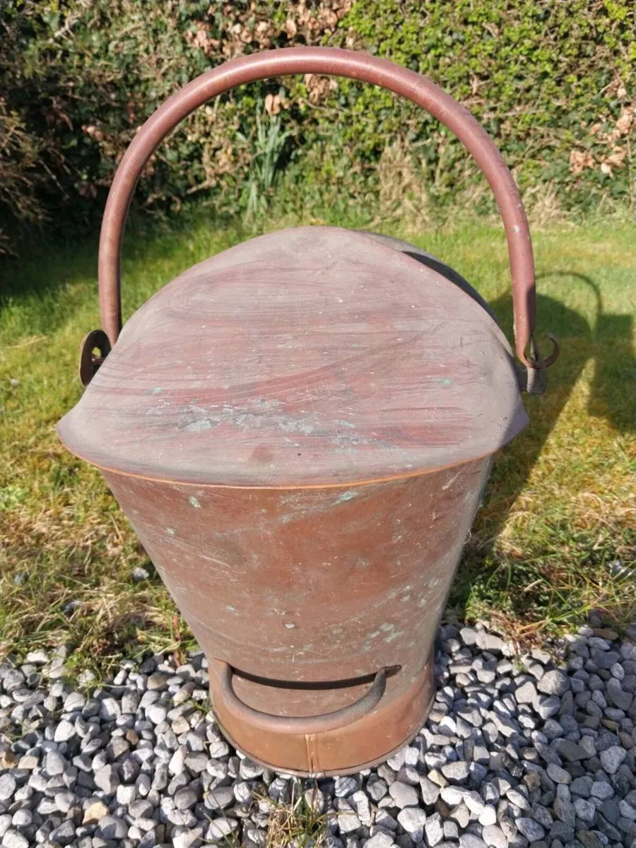 Traditional Tinsmith Bucket - Image 3