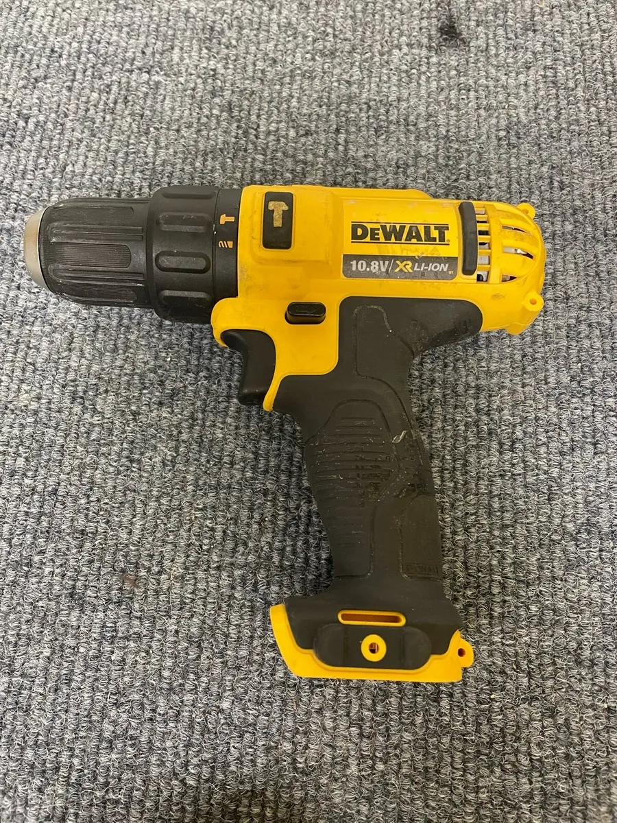 Dewalt 10.8v drill - Image 1