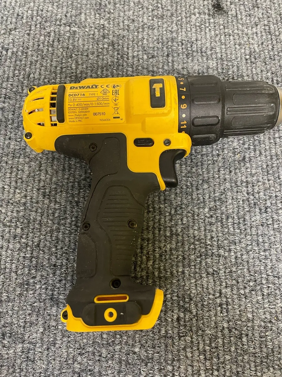 Dewalt 10.8v drill - Image 2