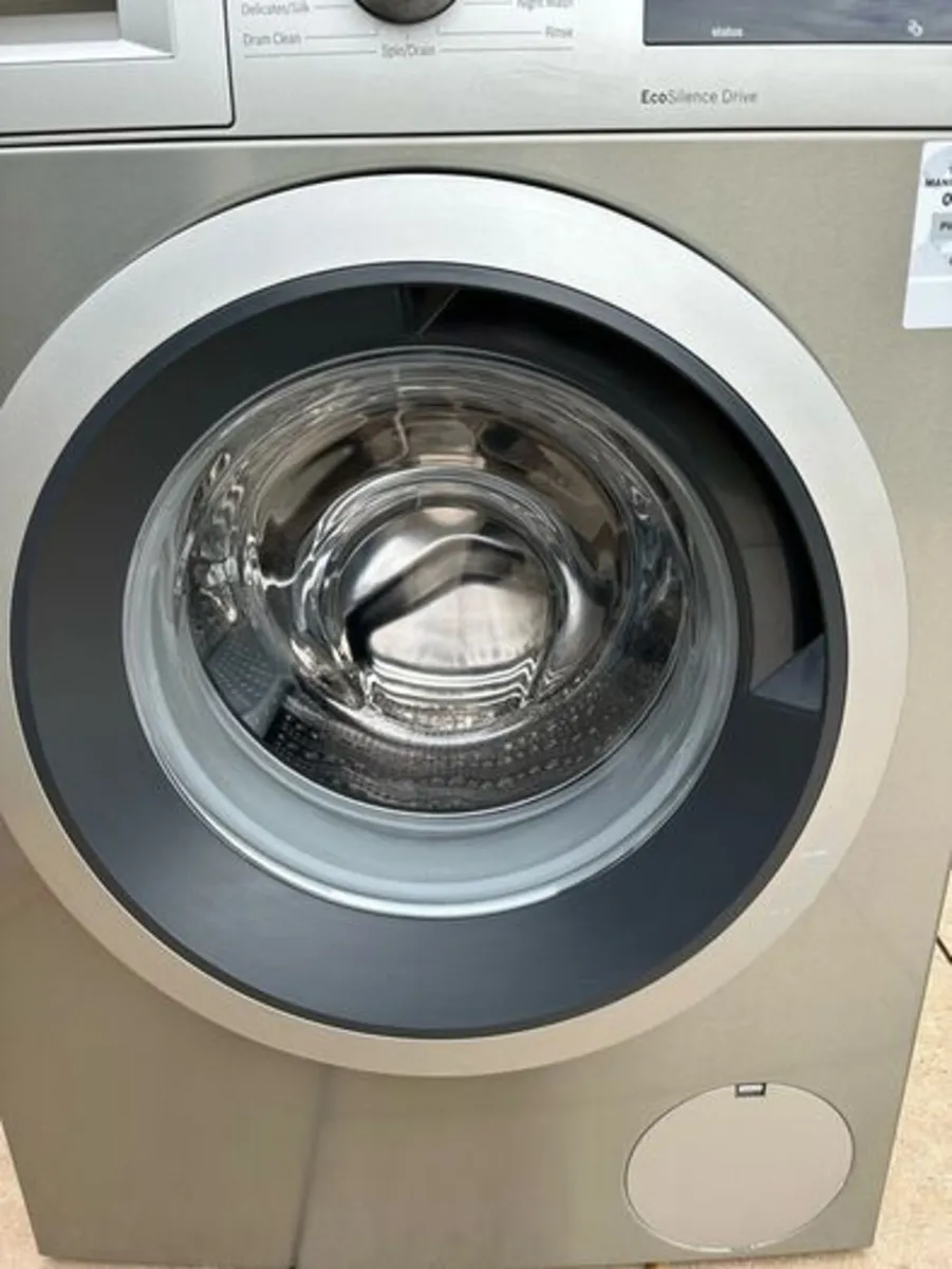 Bosch Washing Machine - Series 6 - Image 4
