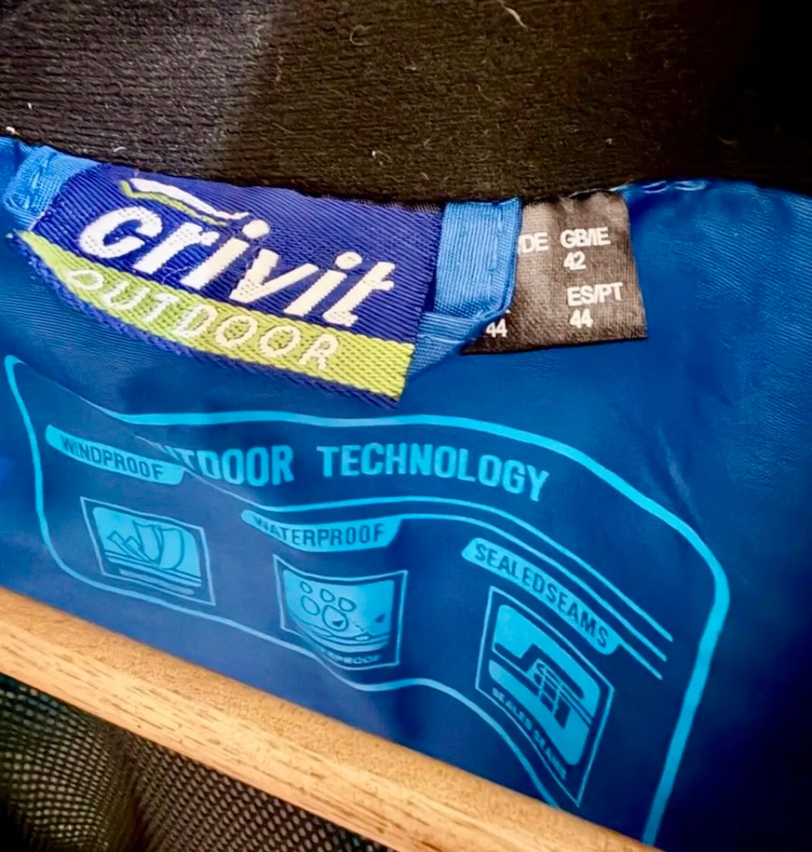 waterproof jacket - Image 3