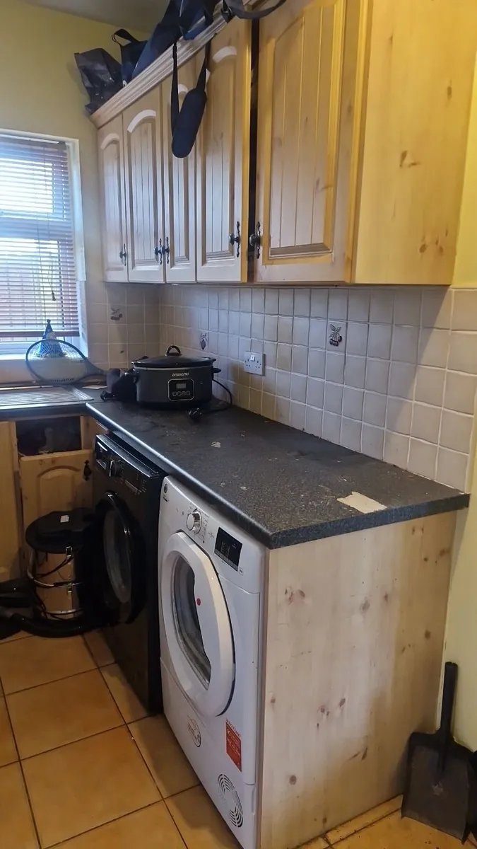 L shaped Fitted Kitchen and utility - Image 4