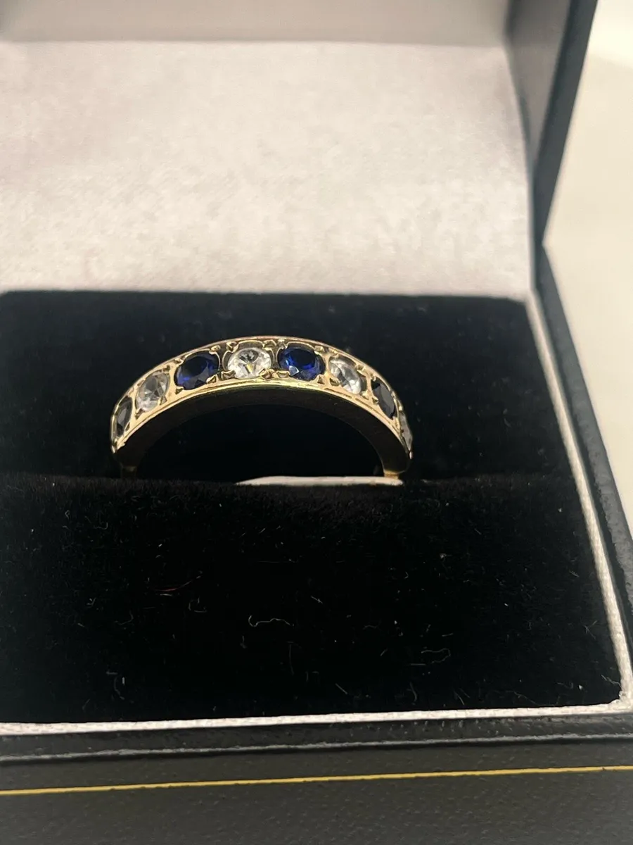 9k gold blue stone cz ring. - Image 2