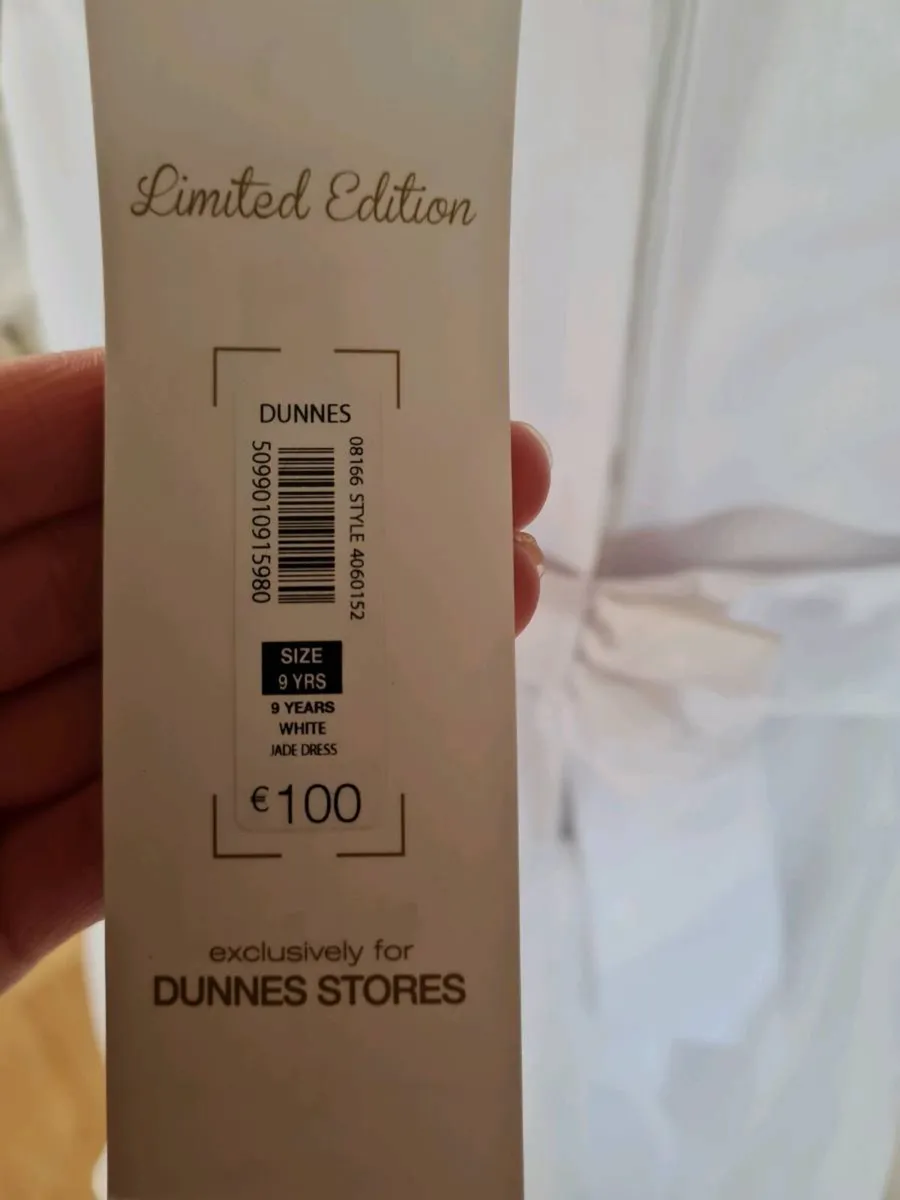 Communion dress - Image 3