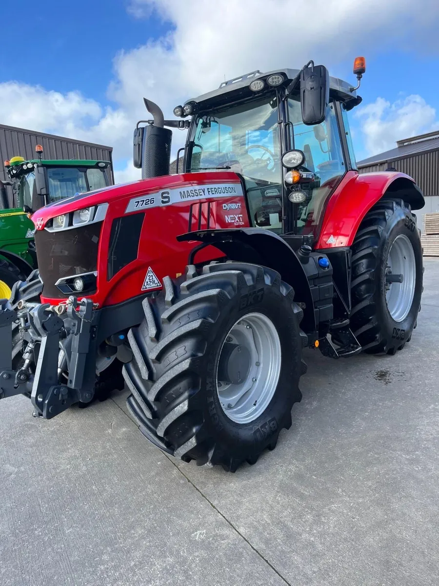 Massey Ferguson 7726s - Image 2