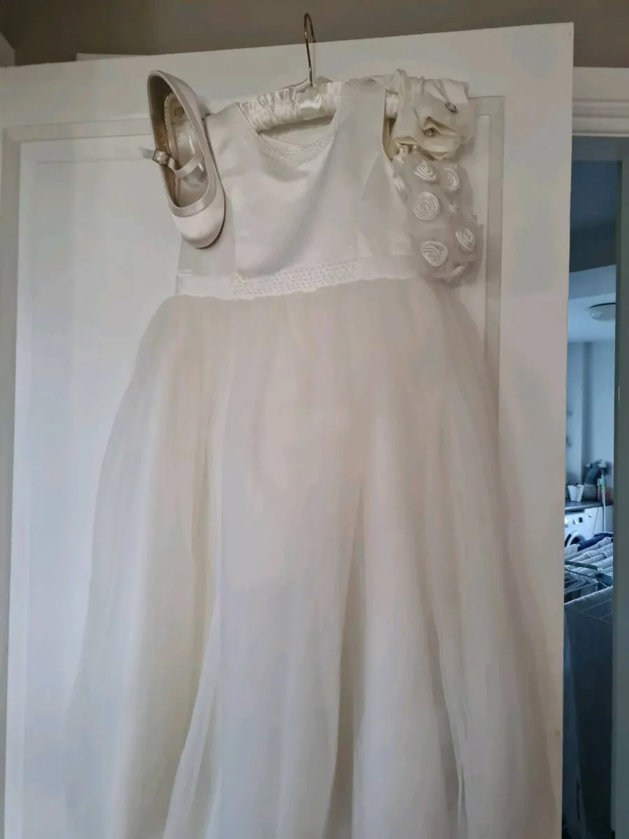 Cream communion dress - Image 1