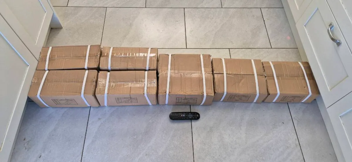 5xbrand new sets of hex dumbbells 5kgto15kg - Image 1