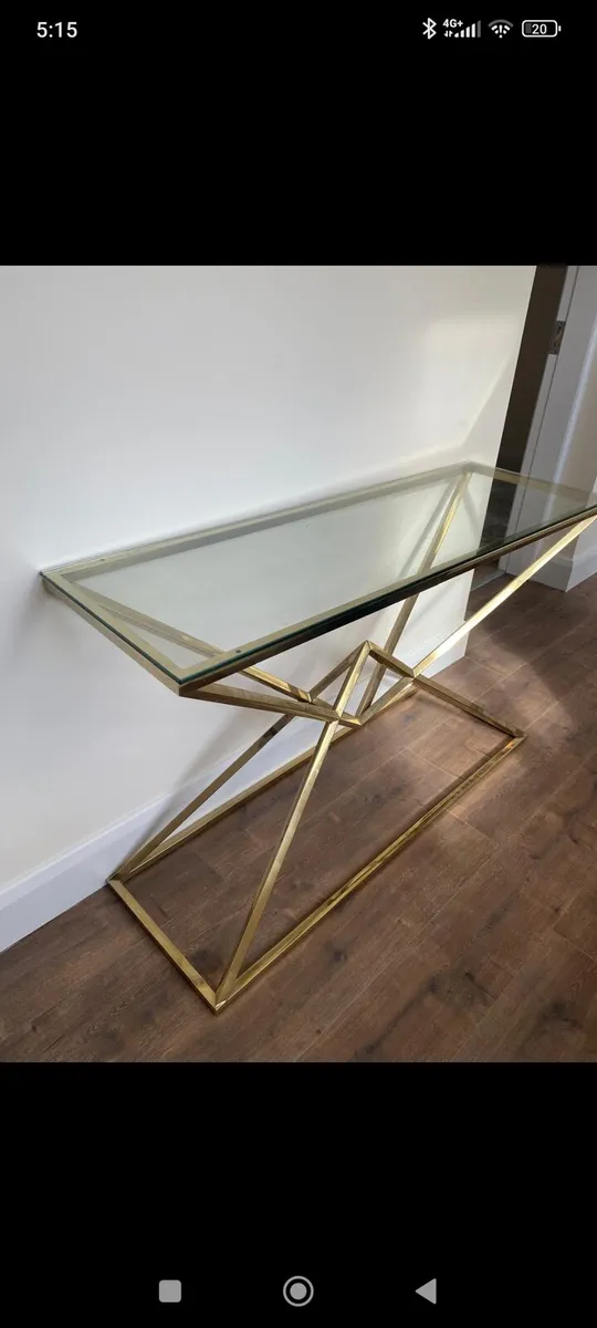 Console Table - Image 3