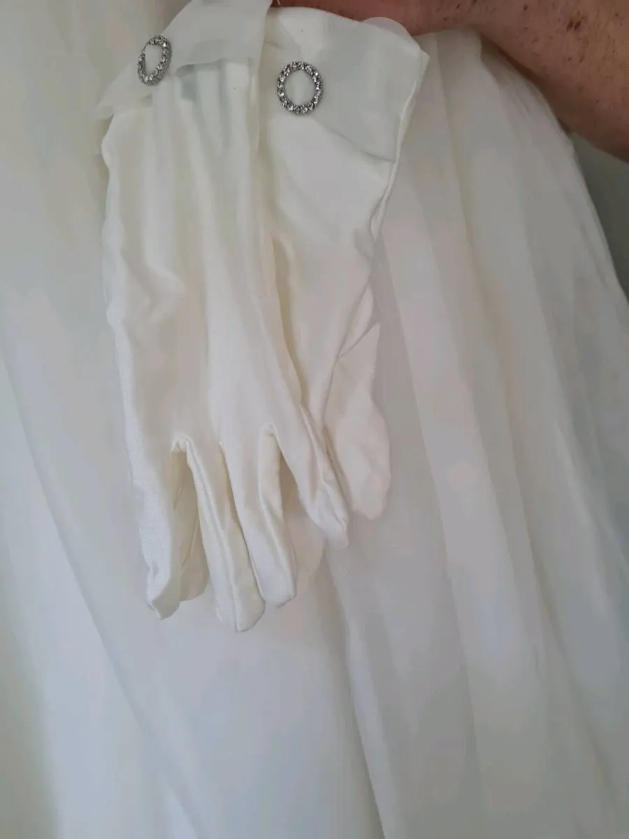 Cream communion dress - Image 3