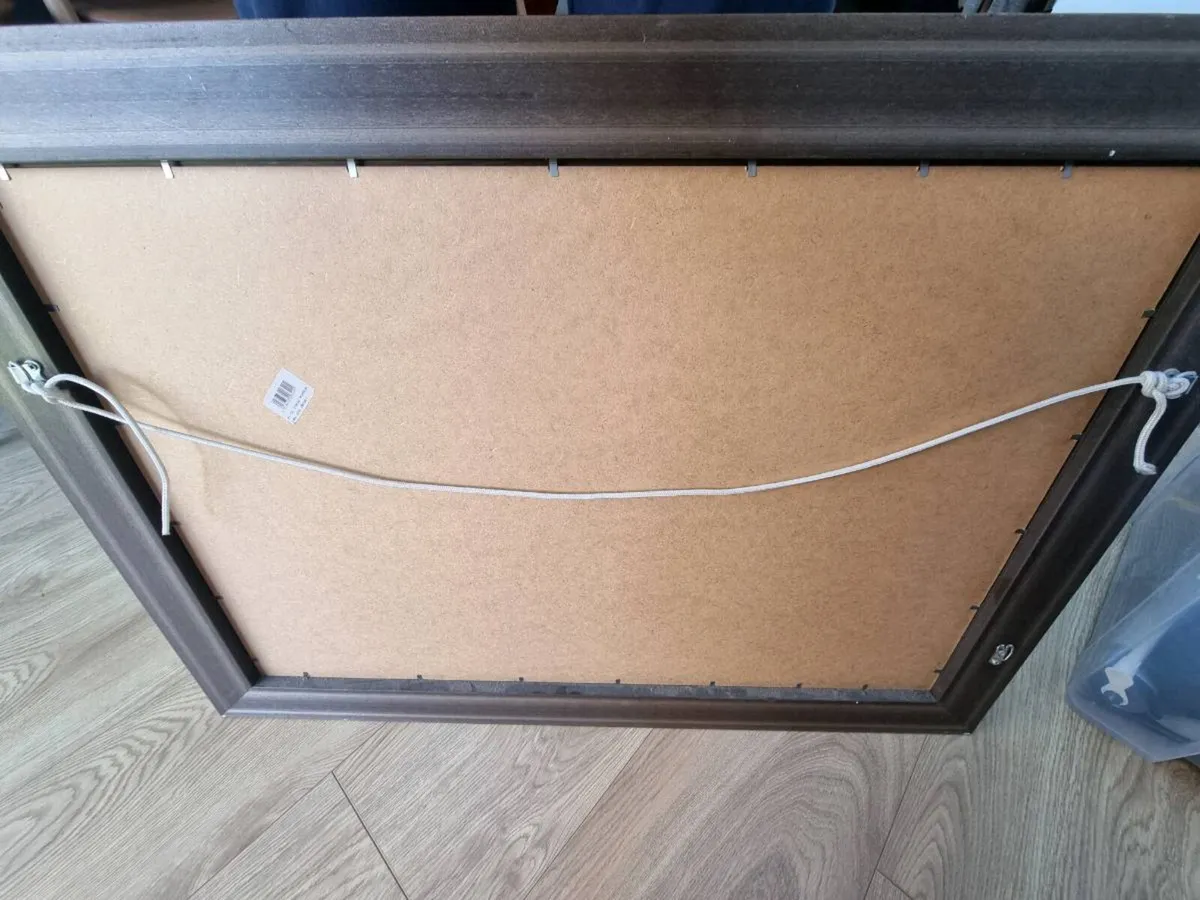 Gold Framed Wall Mirror 89x64cm - Image 3