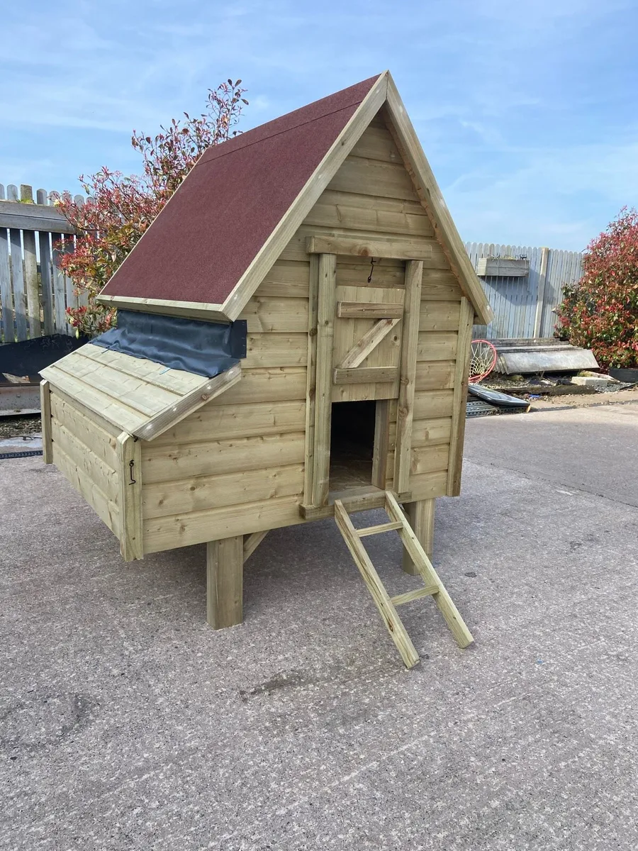 Hen house - Image 2