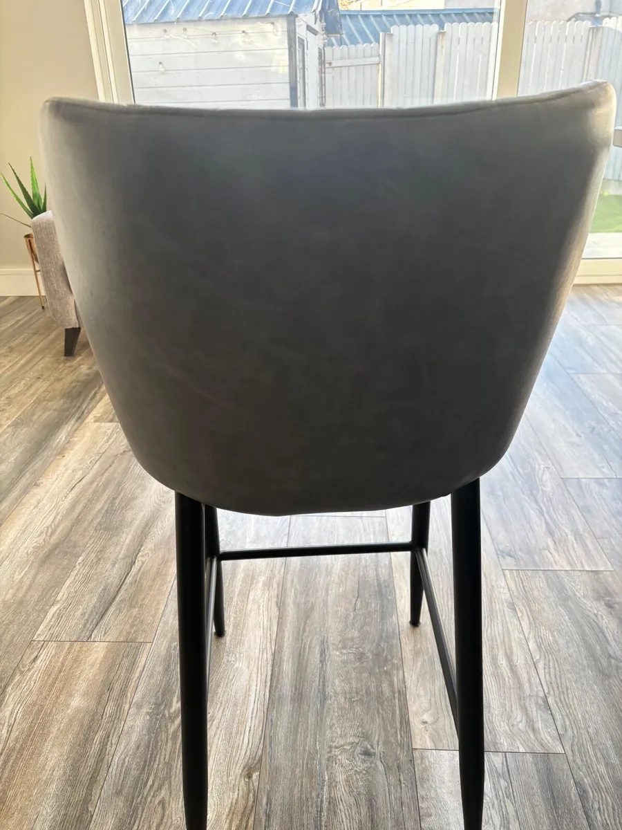 Bar stools - Image 3