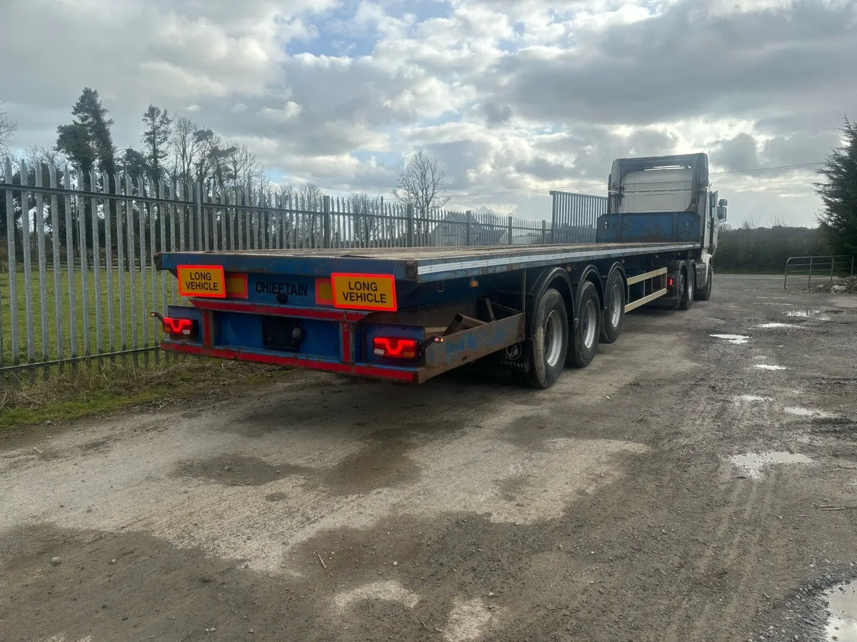 45ft cheiftain flat - Image 1