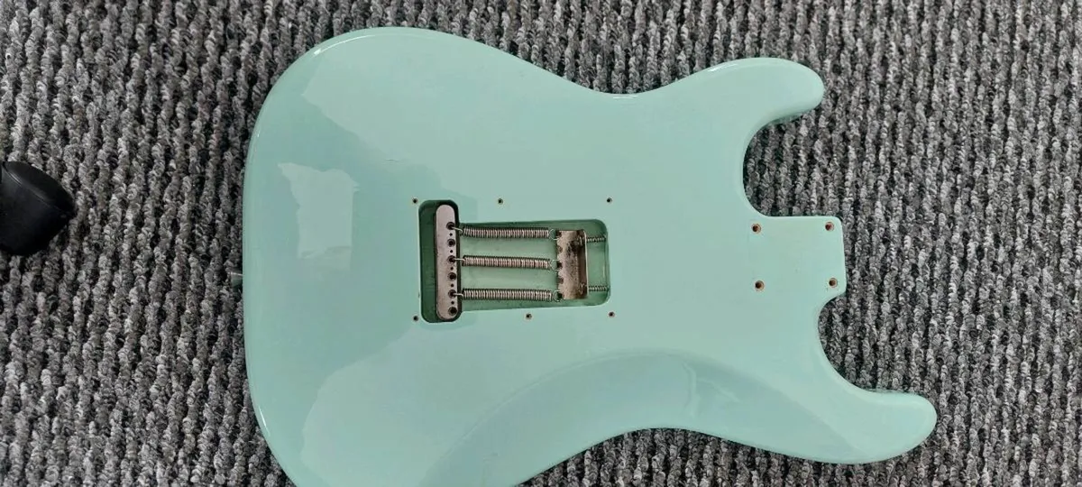 Fender Classic 50s Stratocaster (2002) MIM body - Image 2