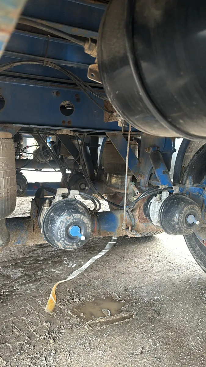 45ft cheiftain flat - Image 4