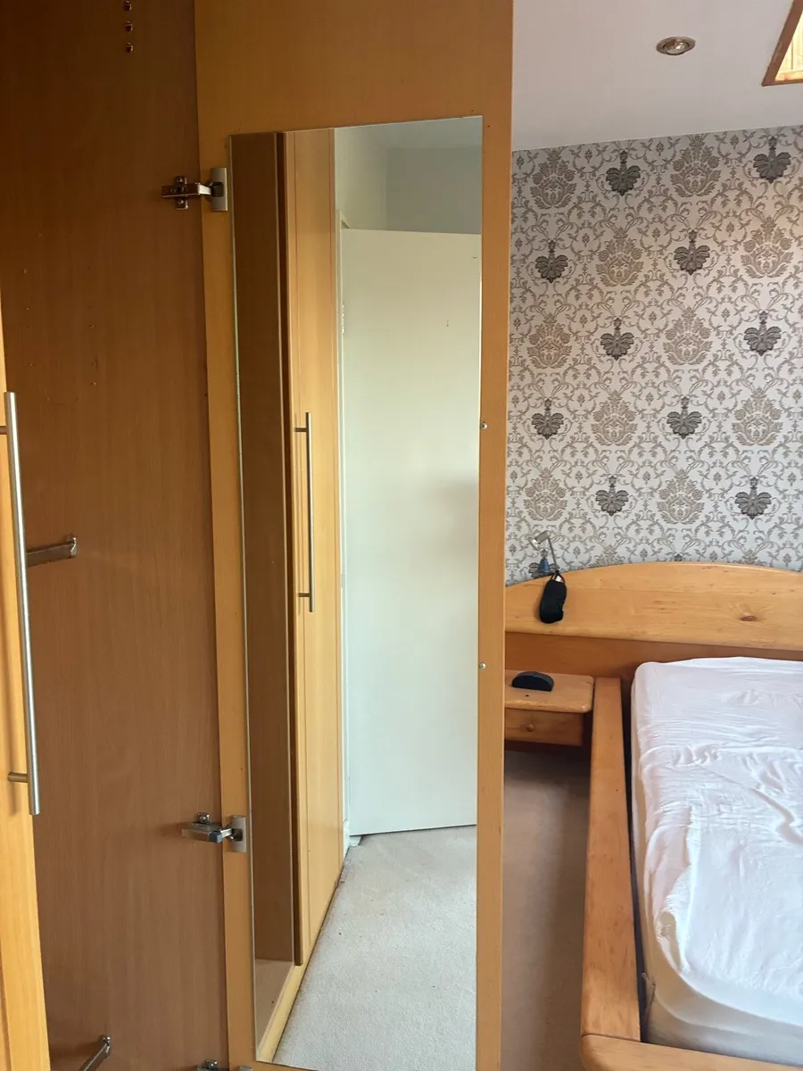 Shaker Style Wardrobes - Image 4