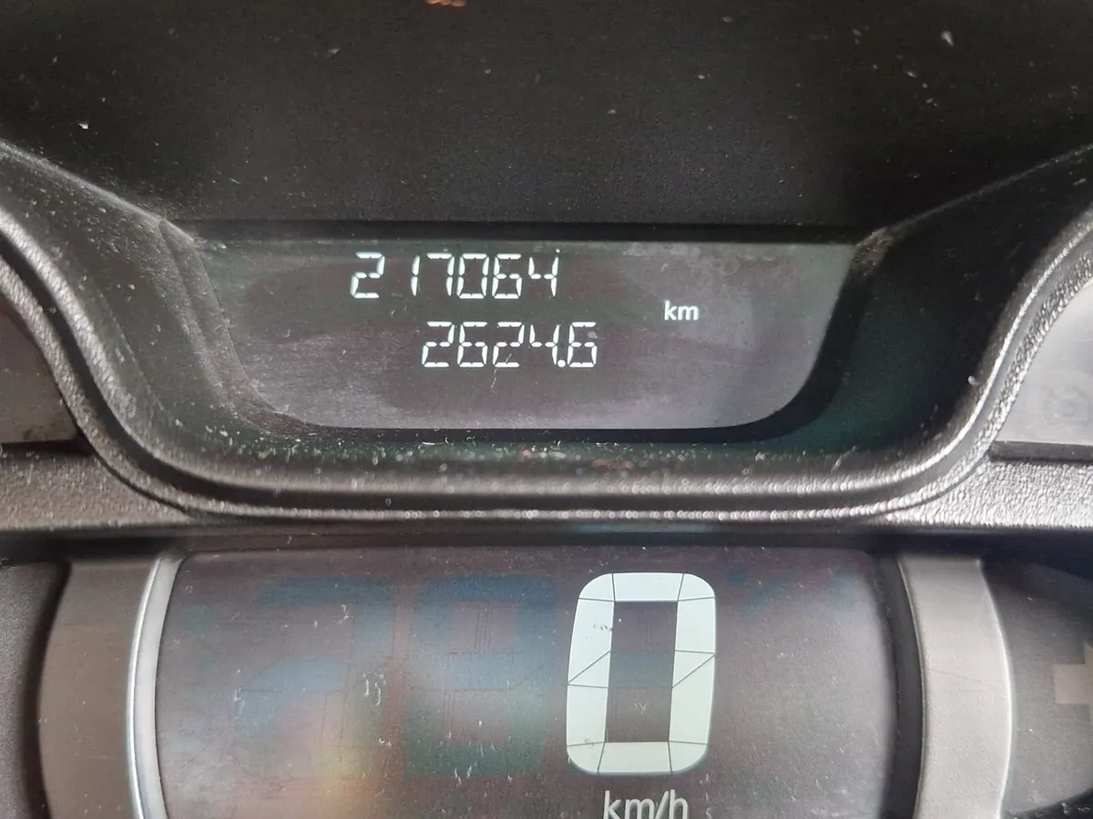 Renault Trafic 2019 - Image 1