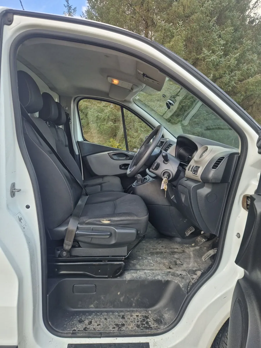 Renault Trafic 2019 - Image 3
