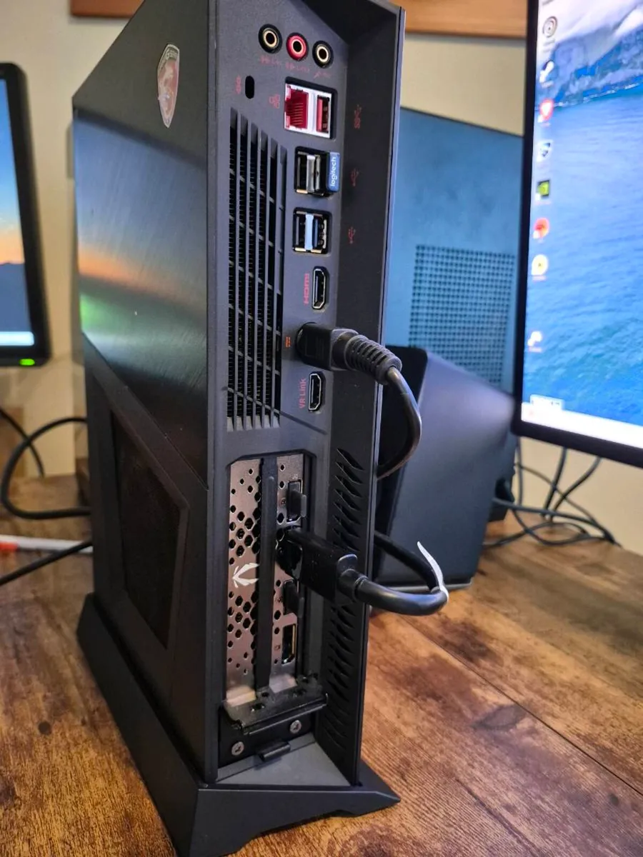 Msi Trident gaming PC Nvidia Geforce RTX 4060 - Image 2