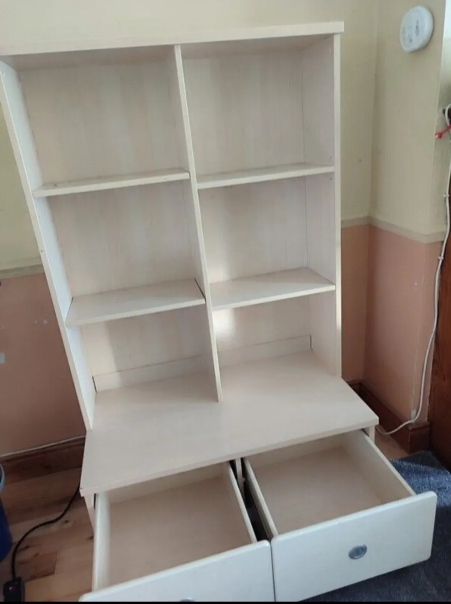 Storage unit/bookshelf - Image 1