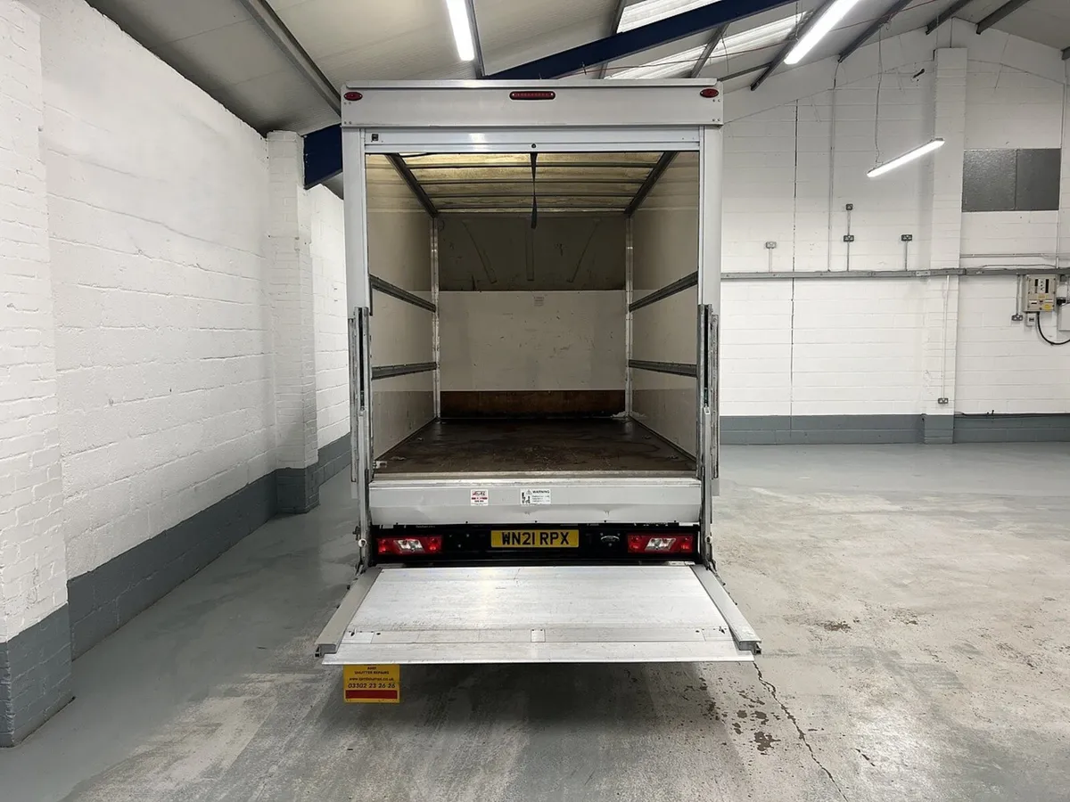 2021 Ford Transit Luton Box Van - Image 3