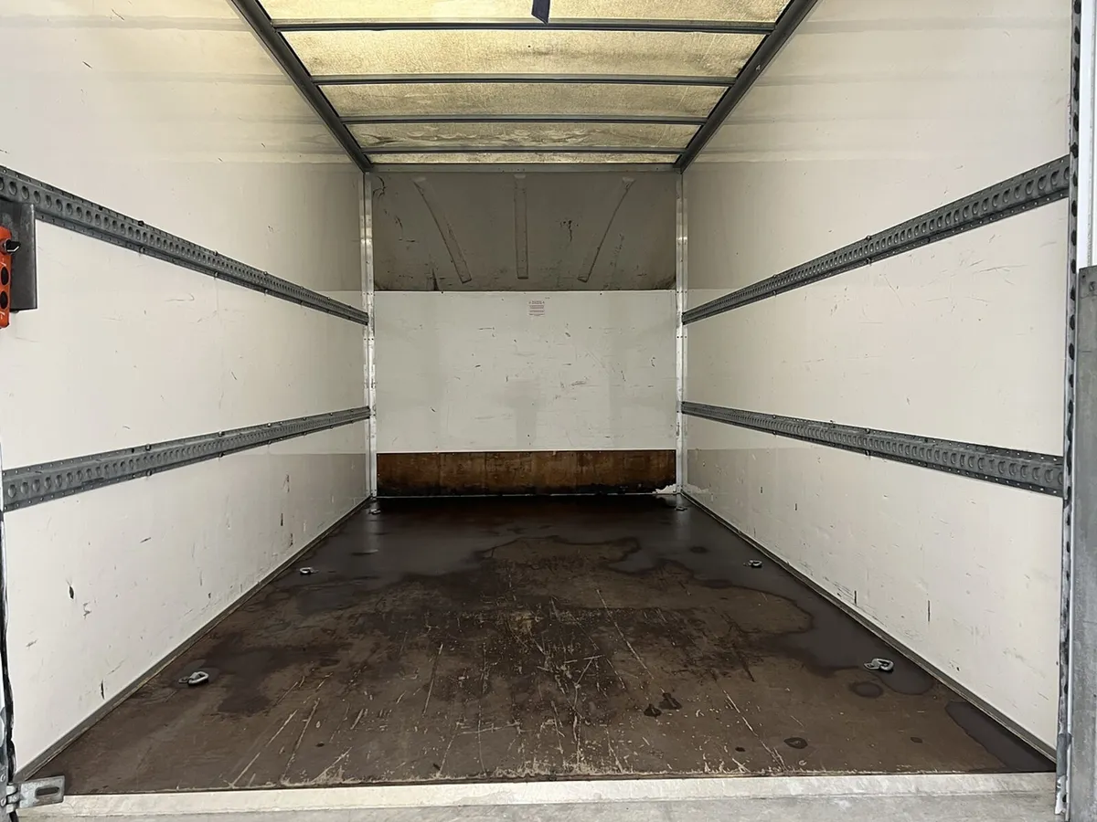 2021 Ford Transit Luton Box Van - Image 2