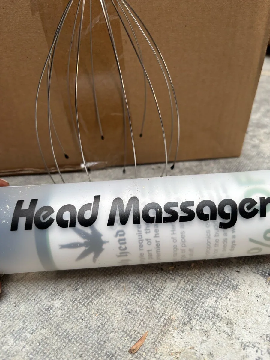 Head massagers - Image 1