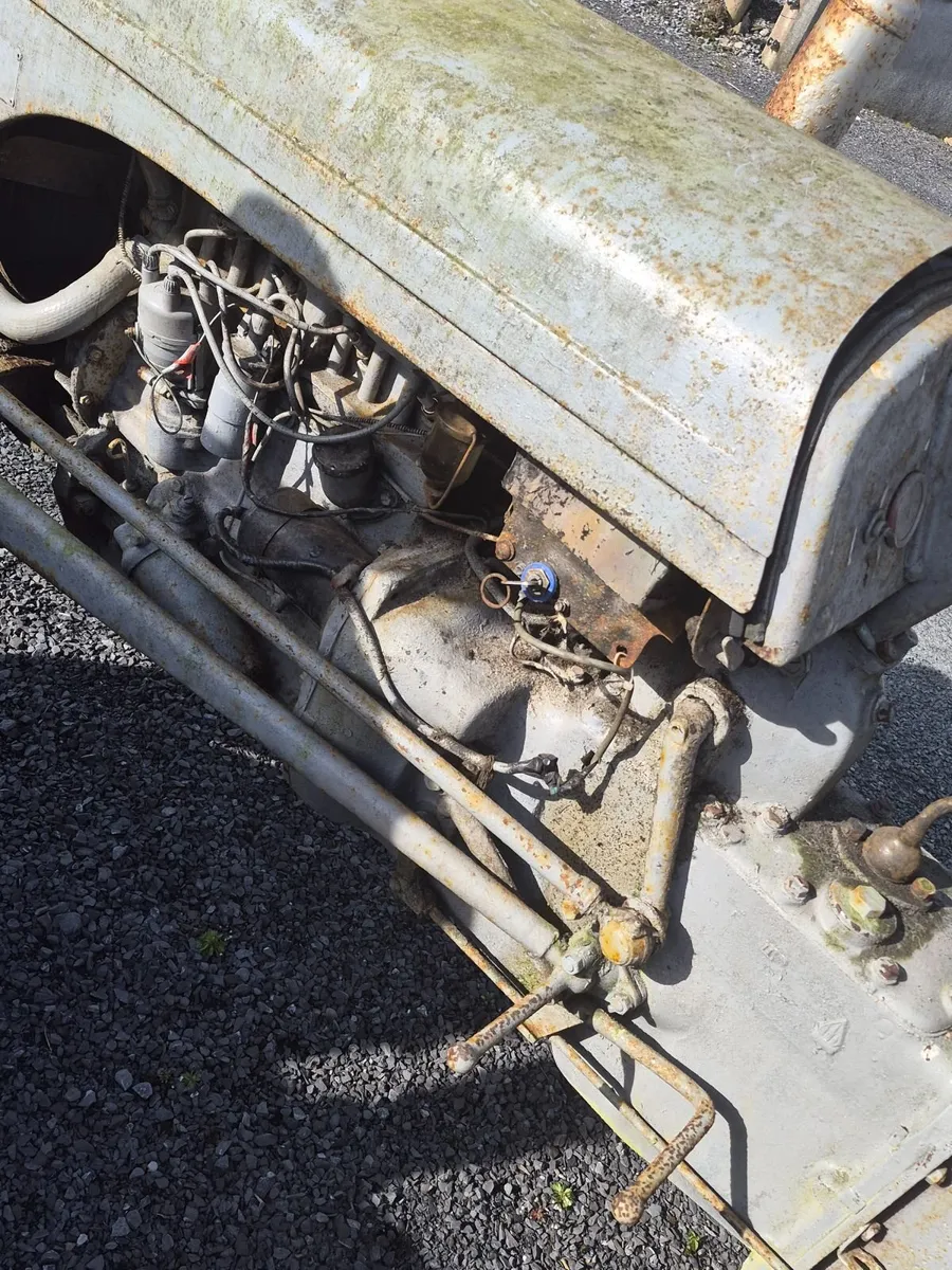 Vintage tractor  ferguson  20 Tvo - Image 4