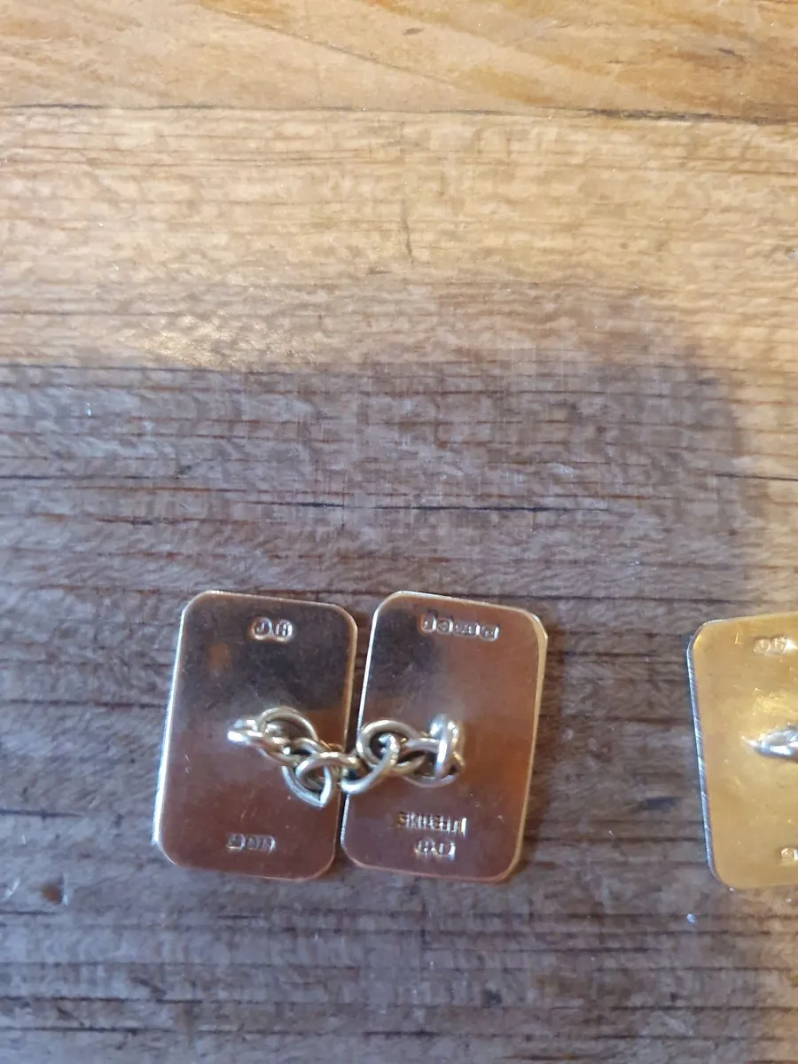 Gold cufflinks - Image 3