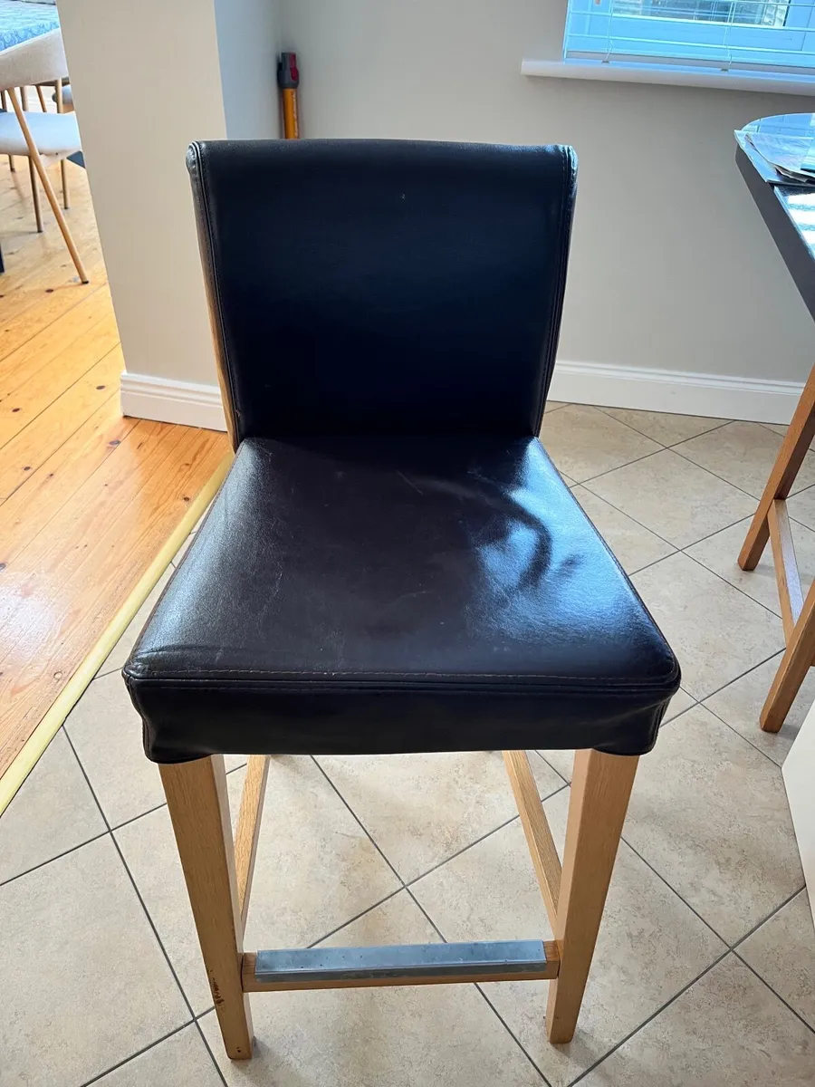 Bar stools - Image 1